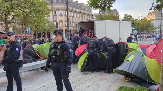 French police evacuate migrant camp in Paris [upl. by Reddy895]