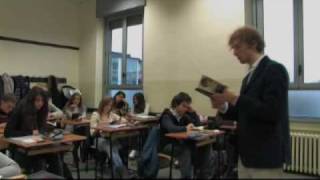 Dostoevskij in classe Alessandro DAvenia quotBianca come il latte rossa come il sanguequot [upl. by Kroy440]