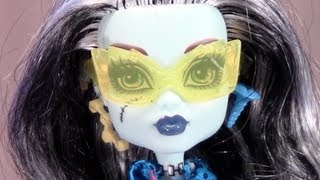 Frankie Stein Scaris Monster High Doll Toy Review  KittiesMama [upl. by Gunther336]