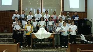 Paduan Suara Usia Indah [upl. by Attemaj256]