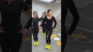 Feminine Strengthening Pelvic Exercises The Interest of Chinese Exercises dance [upl. by Melisa]