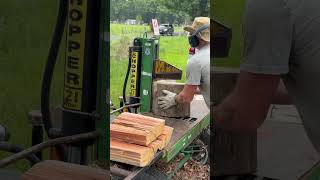 Log Splitter Aussie Chopper 21 Ton Super Axe Honda GX270 Motor logsplitter satisfying machine [upl. by Llewsor]