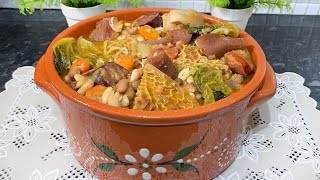 FEIJOADA A MODA ANGOLANA 🇦🇴COM CARNES SECASUPER DELICIOSA  FÁCIL E RÁPIDA [upl. by Uriisa336]