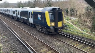 Class 450 Desiro  450087  450052  South Western Railway [upl. by Ashjian505]