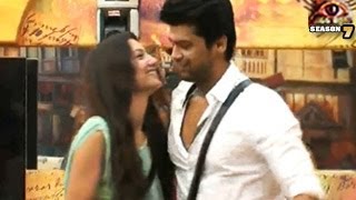 Bigg Boss 7 Gauhar PROPOSES to Kushal in Bigg Boss 7 29th November 2013 Day 75 FULL EPISODE [upl. by Ellirehs]