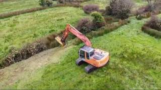 Hedge cutting Zaxis 130 amp McConnell Hedge Cutter Contractor Seamus Clifford plant Hire [upl. by Aniretak153]