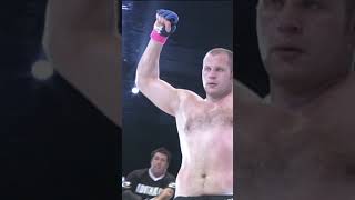 Há 20 anos Fedor Emelianenko vencia Kevin Randleman no PRIDE 🗓 [upl. by Yelats]