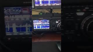 Yaesu FT991A vs FTDX101 Größenvergleich amateurfunk cbfunk hamradio yaesu [upl. by Kepner240]