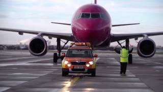 Airbus A320 WiZZ Air  Marshalling to gate [upl. by Gnouhc]