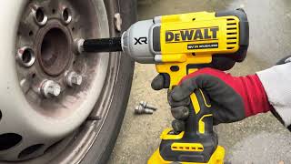 Dewalt Impact Wrench DCF900 [upl. by Yelroc]