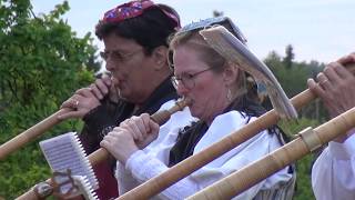 Alpių ragų ansamblio “Alphorn rauschhorn” iš Šveicarijos [upl. by Aker]