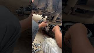 TATA SUMO STUB AXLE BEARING REPLACEMENT [upl. by Lull]