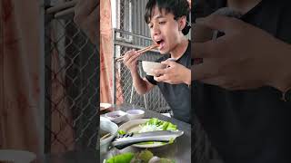 Lần đầu REVIEW FOOOD kiểu funny food review reviewfoods shortsvideo [upl. by Ainitsirk420]