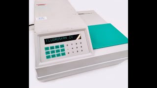 Labsystems Titertek Fluoroskan II Fluorescent Microplate Reader 371 96 Well [upl. by Anaitat]