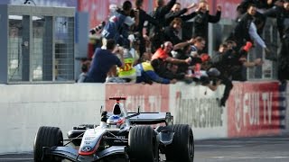 Raikkonen Wins At Suzuka From 17th On The Grid  Japanese Grand Prix 2005 [upl. by Ayahsey496]