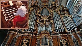 Worlds Largest Cathedral Organ  quotTOCCATA TU ES PETRAquot  Diane Bish in Passau Germany [upl. by Aihsetan501]