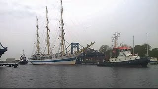 Russisches Segel Schul Schiff MIR Iin Richtung Hamburg Hafengeburtstag 2017 [upl. by Stouffer]