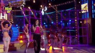 MMAwards 2015 Mashup  DJ Chetas kills it with Palak Priya Jonita Divya Kumar amp Aditi [upl. by Lohcin]