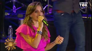 Soledad y Natalia Pastorutti  Zambas Carperas Cosquin 2019 [upl. by Wallis997]