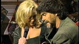 Randy Owen and Mindy McCready sing quotFeels So Rightquot [upl. by Oirasor]