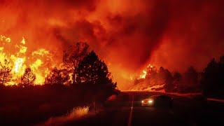 Gewaltiger Waldbrand in Kalifornien breitet sich weiter aus [upl. by Neellek413]