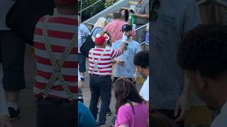 Slow down buddy 😆 Tom mime Seaworld Christmas Celebration seaworldmime tomthemime [upl. by Berghoff]