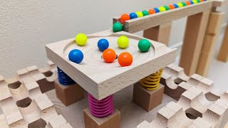 マーブルランレース☆ゆらゆらクルーン＋超くねくねボード＋踏切＋透明パイプの発射台＋HABA＋キュボロ [upl. by Assenay503]