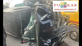 Pune Many Vehicles Damaged In Accident In Pashan No Casualty Reported [upl. by Enaywd]