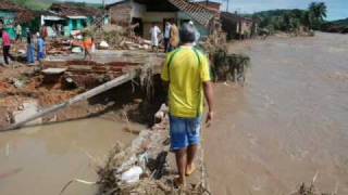 Enchente Rio Largo  Vídeo que Lula assistiu em Rio LargoALavi [upl. by Aicener]