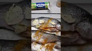 Gebratene Forelle mit Kräuterbutter im Backofenسمك مشوي في الفرن مع أمك حورية وصفات رمضان🐟🕌🌙 [upl. by Jefferson263]