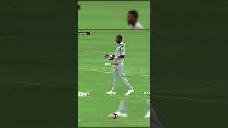 When Curtly Ambrose gets angry on Australian batsman dean jones ll Yorker yard [upl. by Orville870]