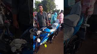 জিকসার ২০২৩ সালের নেকেড ভার্সন বাইক Gixer 2023 model bike in Alamdanga hat [upl. by Enyala]