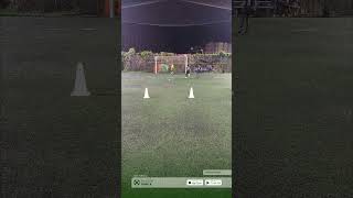 U8 duel 1 vs 1 ball control with spin and finish contrôle orienté avec rotation et finish training [upl. by Treboh]