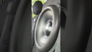 18 inch Skar EVL on a soundstreme TXP60001In 2004 Dodge ram [upl. by Ynnus]