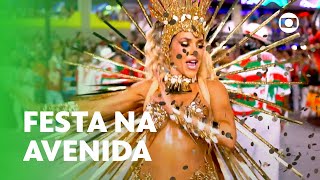 É hoje As escolas do grupo especial do Rio de Janeiro estreiam na avenida  Carnaval Globeleza [upl. by Refinne]