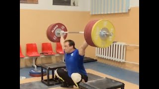 The Incredible Ilya Ilyin  205 kg Snatch [upl. by Barbour]