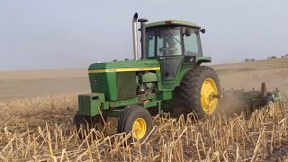 John Deere 4630 Straight Piped Clips [upl. by Alleyne]