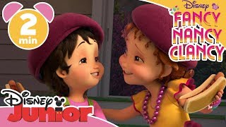 Fancy Nancy Clancy  Lær JoJo at kende 🐵 Disney Junior Danmark [upl. by Eli]