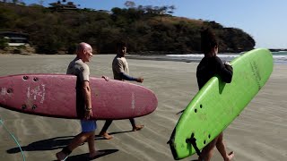 Playa Remanso La escuela de surf en Nicaragua preferida por los turistas [upl. by Kurtis244]