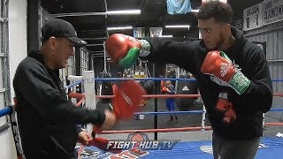 DAVID BENAVIDEZ LAUNCHING 4 PUNCH COMBOS RIPPING HOOKS amp HIGHLIGHTING POWER DURING BOXING WORKOUT [upl. by Relyks913]