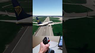 Extreme crosswind landing msfs2020 [upl. by Adamson]