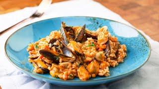 RISOTTO ALLA PESCATORA IN ROSSO  É più facile di quanto si possa pensare [upl. by Leo]