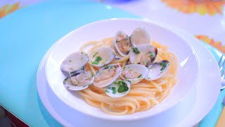 spaghetti alle vongole  sugo alle vongole [upl. by Ayerim]