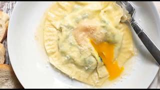 Ravioli Uovo e Tartufo Egg Yolk Ravioli with Black Truffle [upl. by Eeniffar708]