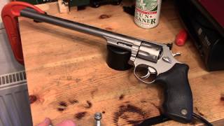 TAURUS 22quot LONG BARRELLED REVOLVER [upl. by Aneev]