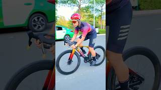 Review Trek Madone SLR 7  P2 shorts [upl. by Joab172]