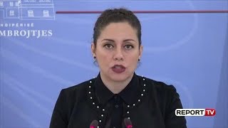 Report TV Xhaçka Për sigurinë e aeroportit edhe policia ushtarake [upl. by Antoinette]