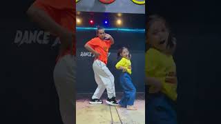 Chite suit pe daag pe gaye go viral post shorts dance video post youtubeshorts viral video [upl. by Winser50]