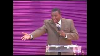 INTAMBARA HAGATI YA KAMERE NUMUNTU By Apostle Dr Paul M Gitwaza [upl. by Capp]