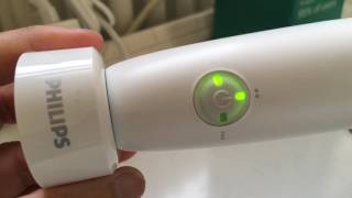 Philips AirFloss Pro HX8472  first charge [upl. by Dutchman]